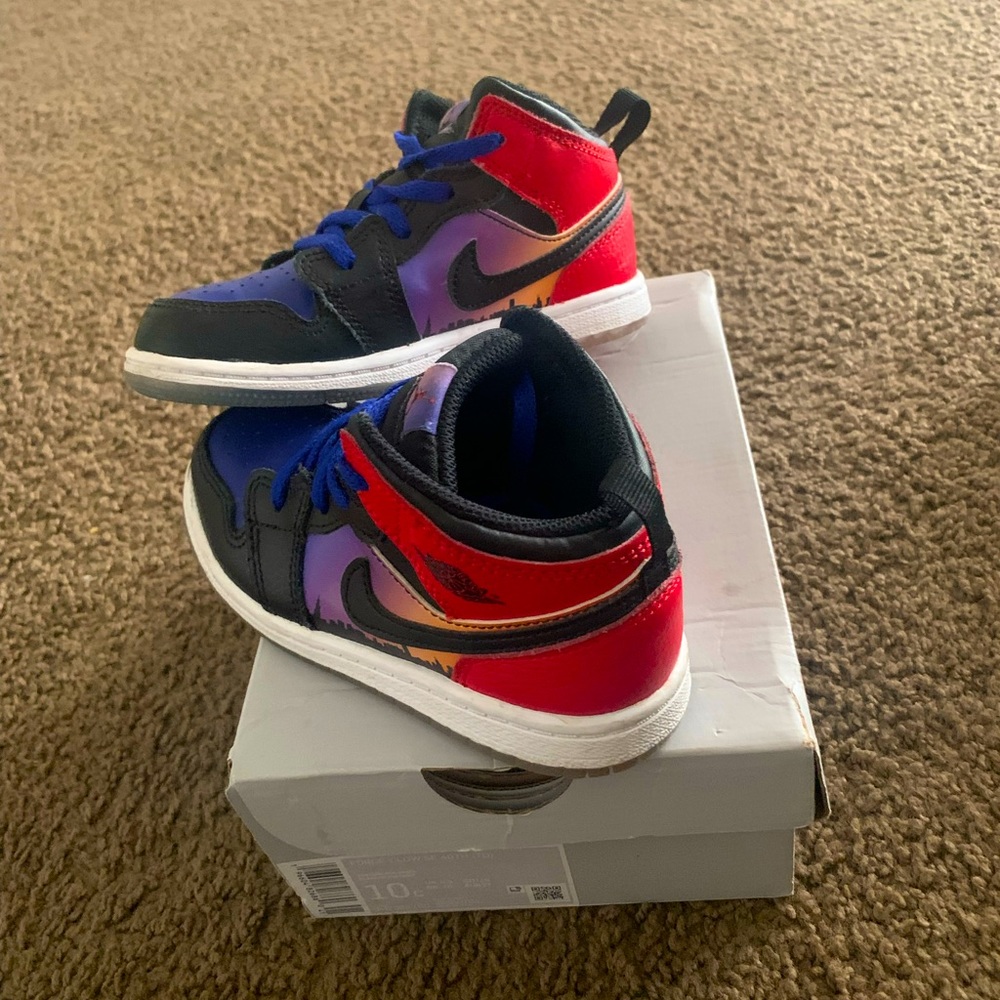 Air Jordens 10c